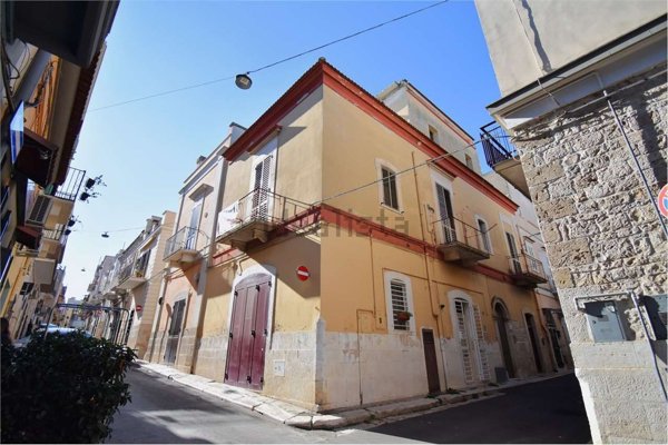 casa indipendente in vendita a Palo del Colle