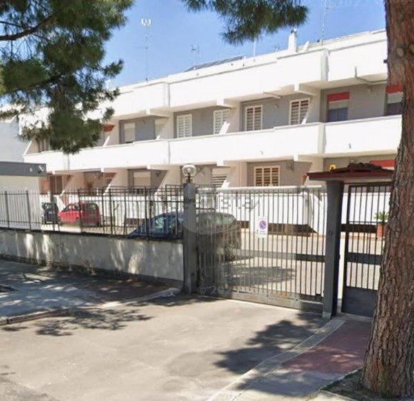 casa indipendente in vendita a Palo del Colle