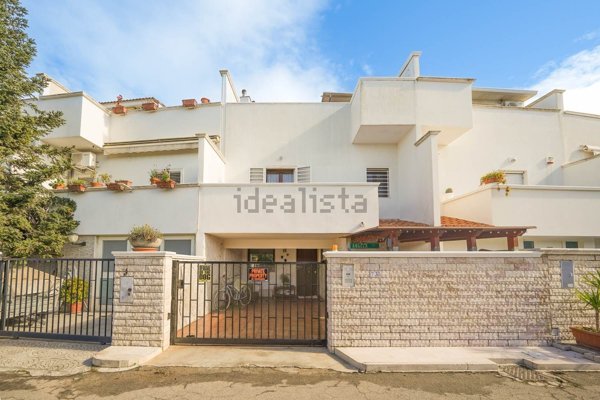 casa indipendente in vendita a Palo del Colle