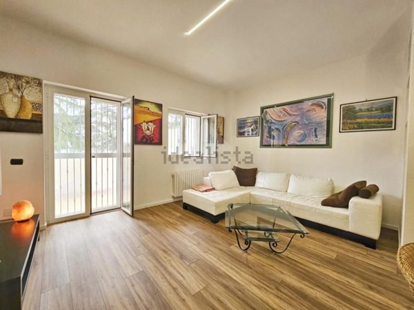 casa indipendente in vendita a Palo del Colle in zona Auricarro