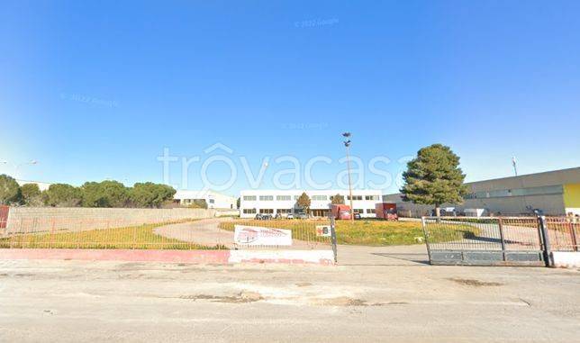 capannone in vendita a Palo del Colle