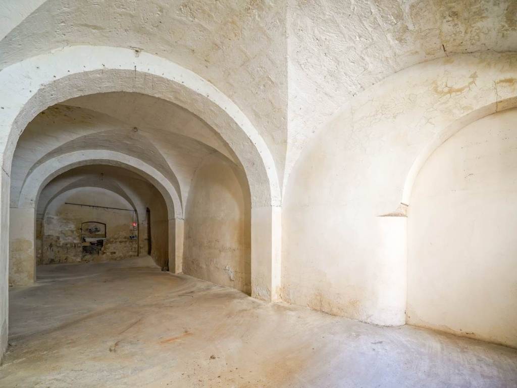 locale commerciale in vendita a Palo del Colle