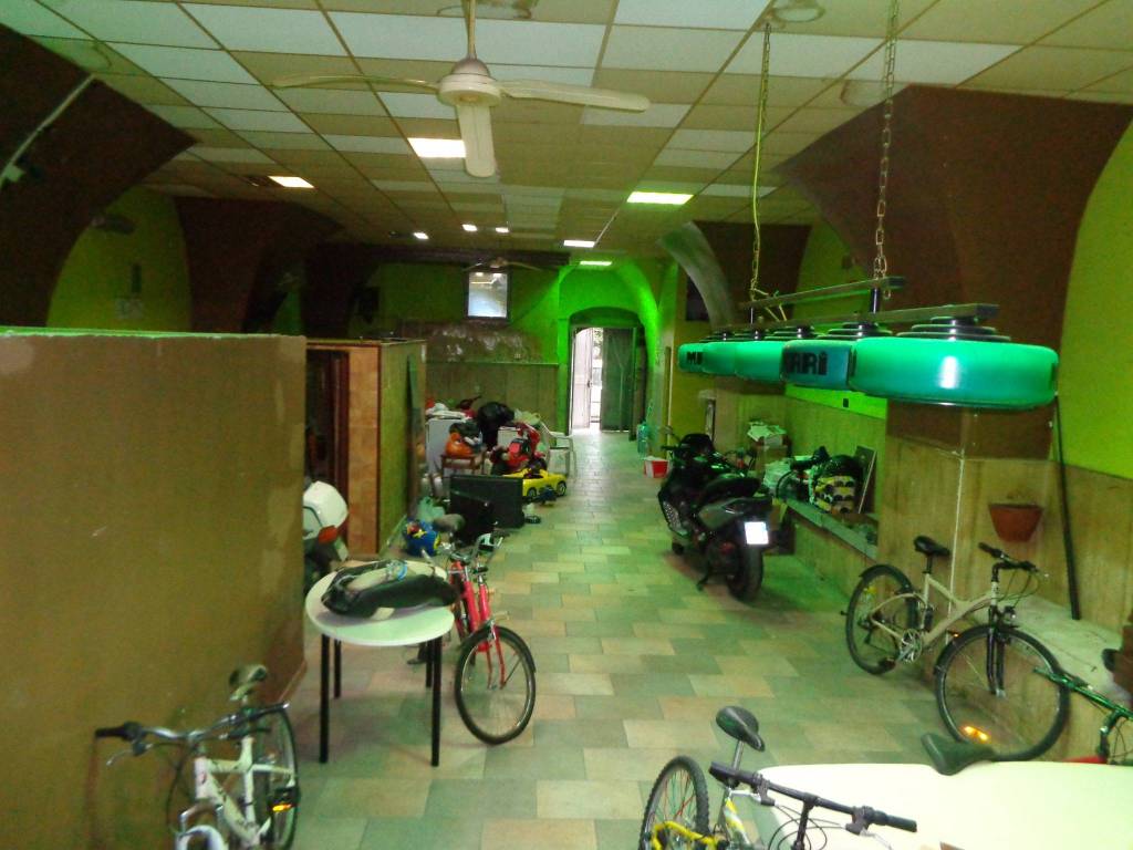 negozio in vendita a Palo del Colle