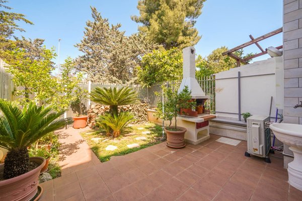 casa indipendente in vendita a Palo del Colle