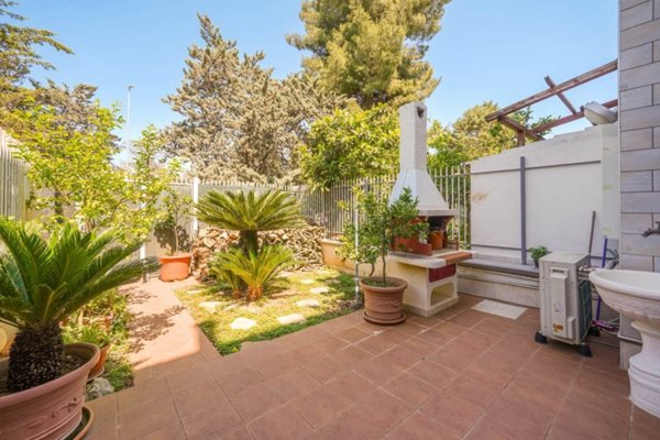 casa indipendente in vendita a Palo del Colle