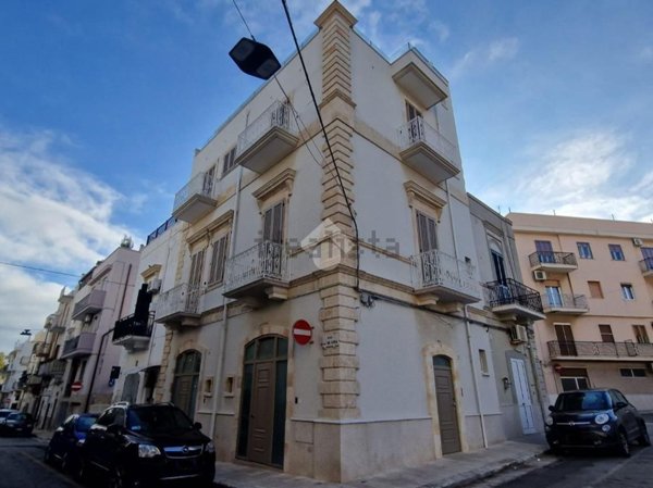 quadrivano in vendita a Polignano a Mare