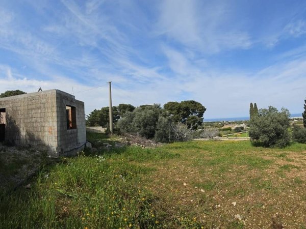 casa indipendente in vendita a Polignano a Mare
