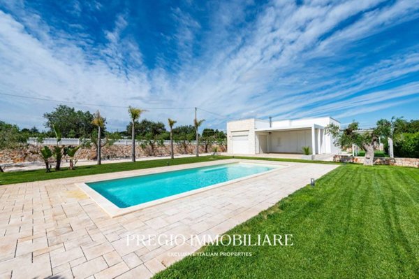 casa indipendente in vendita a Polignano a Mare