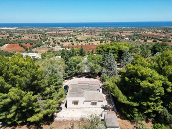 casa indipendente in vendita a Polignano a Mare