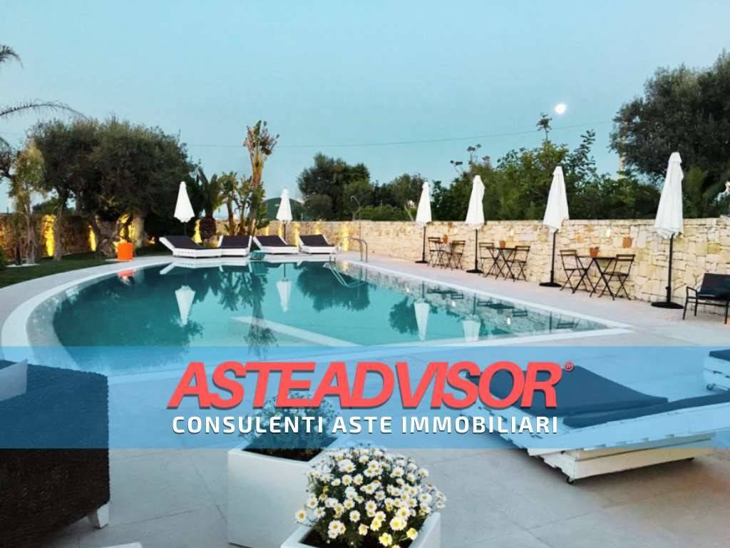 casa indipendente in vendita a Polignano a Mare