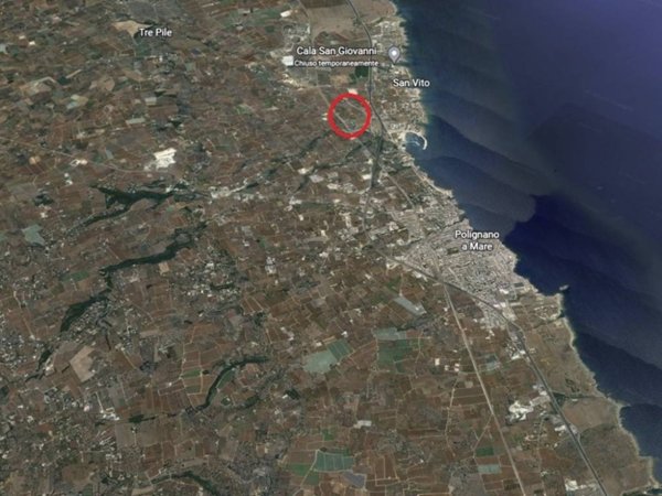 casa indipendente in vendita a Polignano a Mare