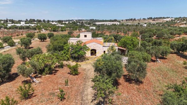 casa indipendente in vendita a Polignano a Mare in zona Chiesa Nuova