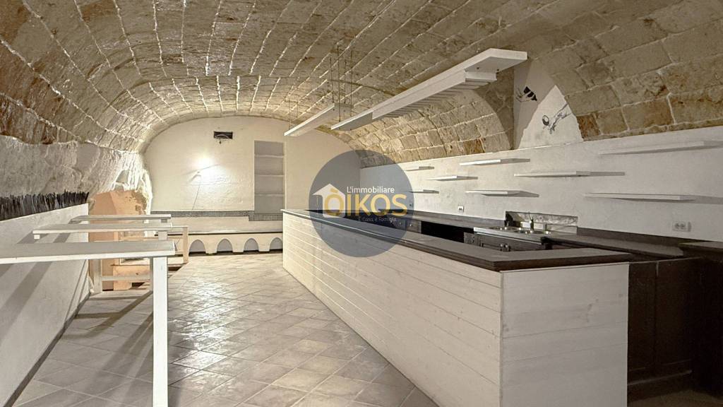 negozio in vendita a Polignano a Mare