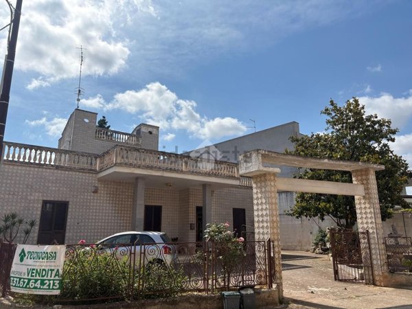 casa indipendente in vendita a Polignano a Mare in zona Triggianello