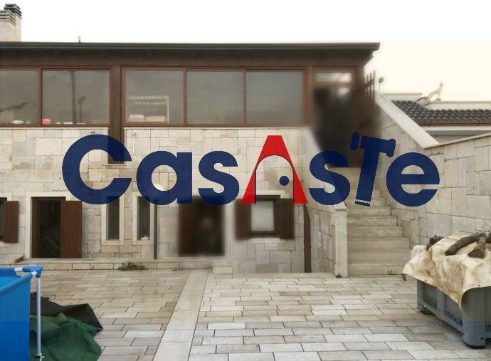 casa indipendente in vendita a Polignano a Mare