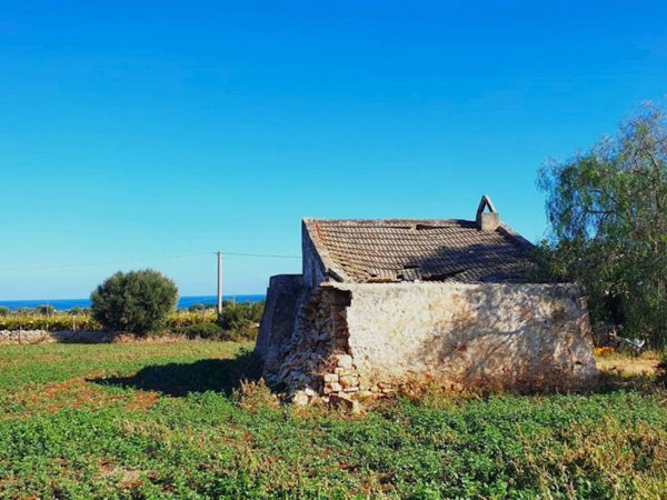 casa indipendente in vendita a Polignano a Mare