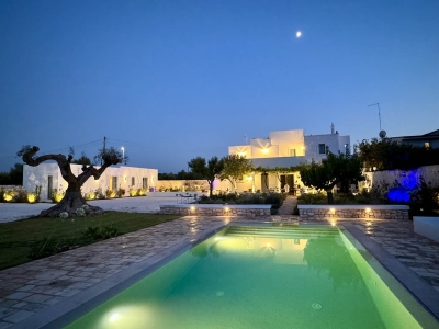 casa indipendente in vendita a Polignano a Mare