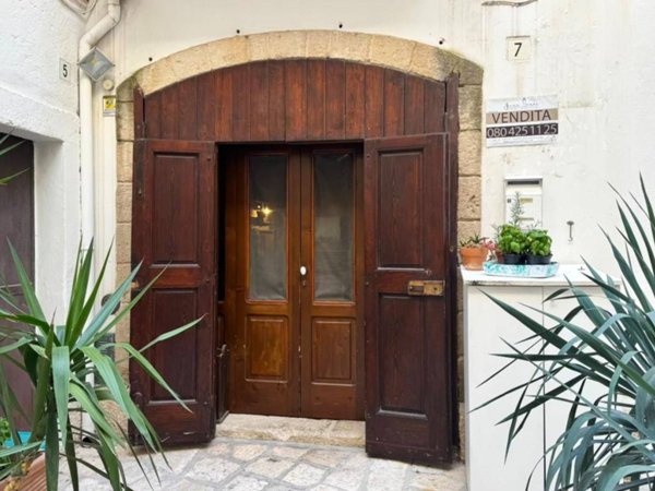 casa indipendente in vendita a Polignano a Mare