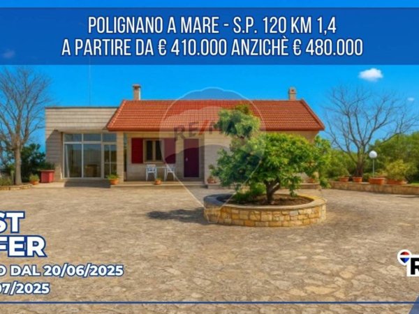 casa indipendente in vendita a Polignano a Mare