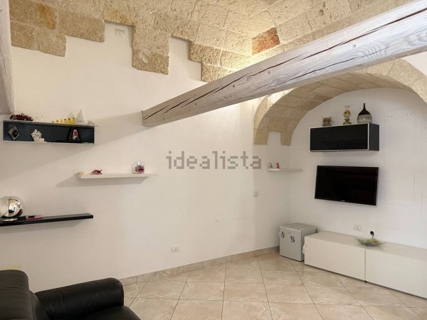 casa indipendente in vendita a Polignano a Mare