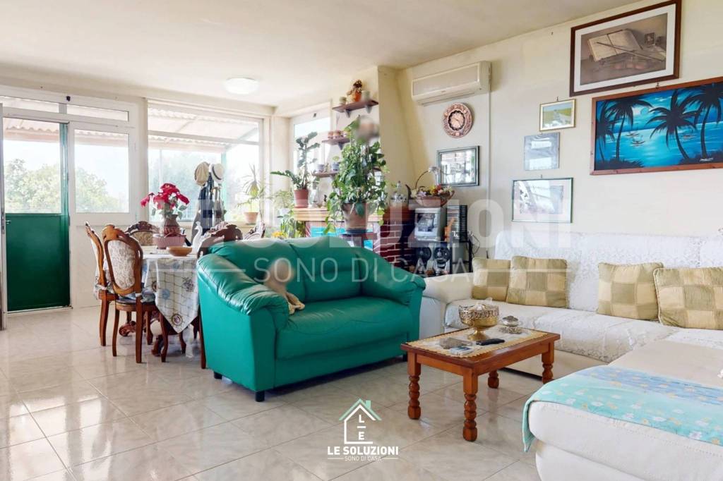 casa indipendente in vendita a Polignano a Mare