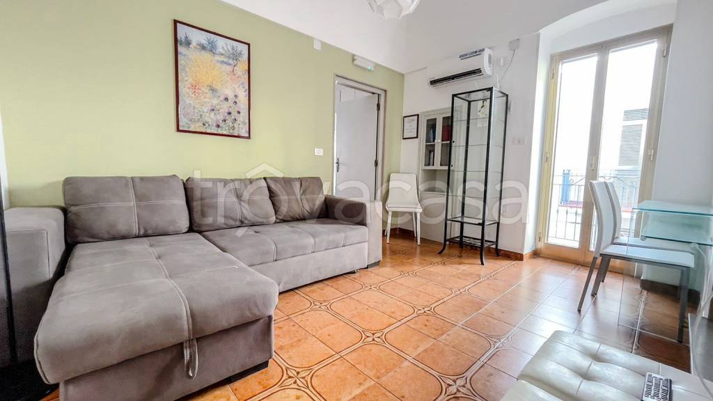casa indipendente in vendita a Polignano a Mare