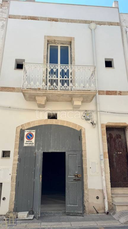casa indipendente in vendita a Polignano a Mare