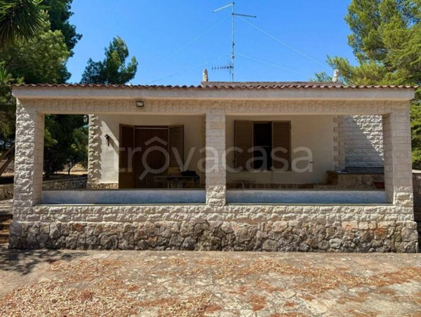 casa indipendente in vendita a Polignano a Mare