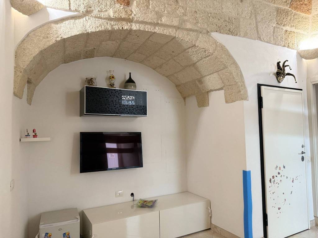 casa indipendente in vendita a Polignano a Mare