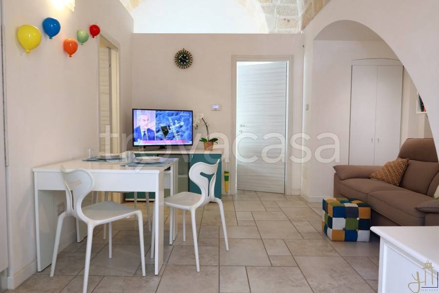 casa indipendente in vendita a Polignano a Mare