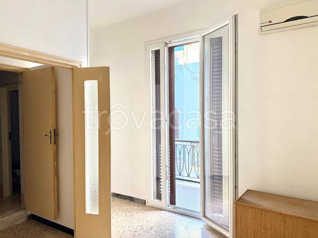 casa indipendente in vendita a Polignano a Mare