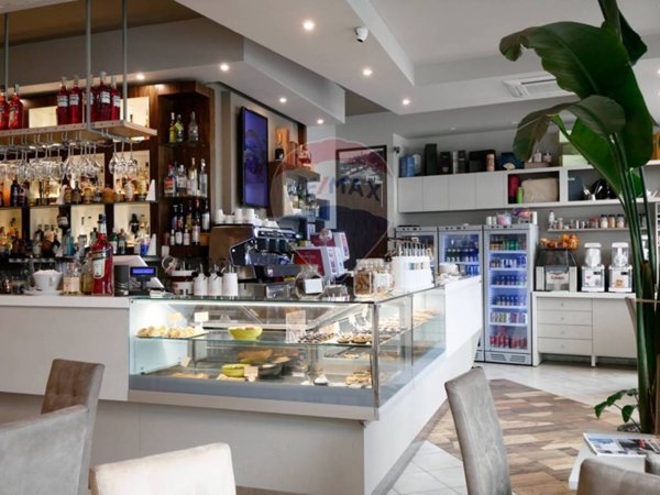 negozio in vendita a Polignano a Mare