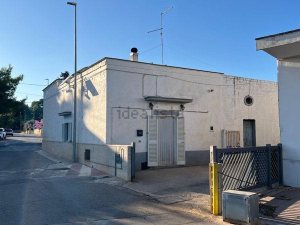 casa indipendente in vendita a Polignano a Mare in zona Chiesa Nuova