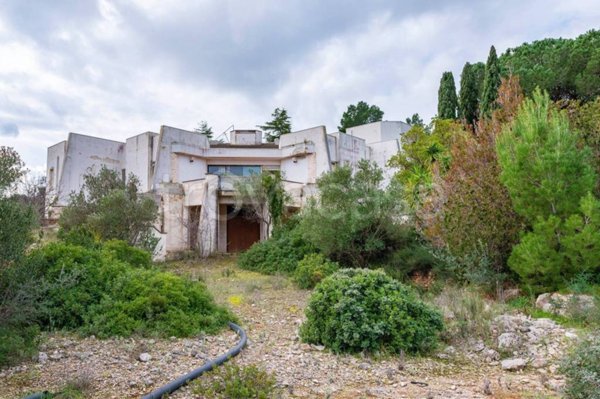 casa indipendente in vendita a Polignano a Mare