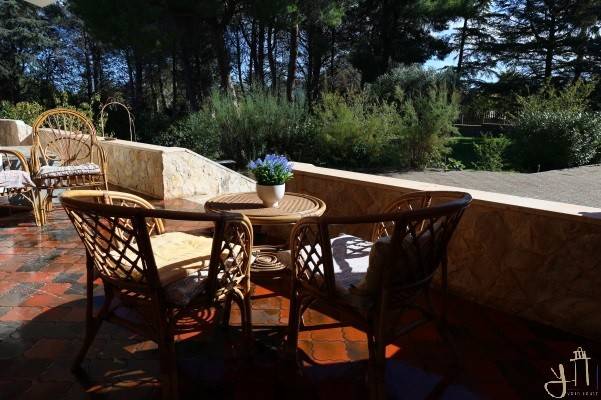 casa indipendente in vendita a Polignano a Mare