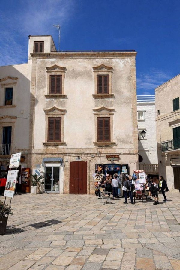 casa indipendente in vendita a Polignano a Mare