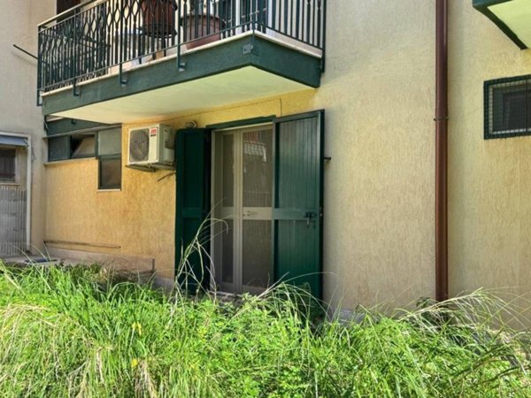 casa indipendente in vendita a Polignano a Mare