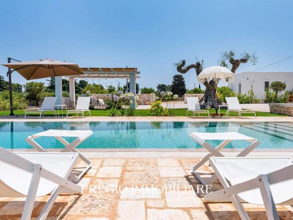 casa indipendente in vendita a Polignano a Mare