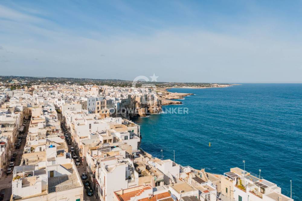 casa indipendente in vendita a Polignano a Mare