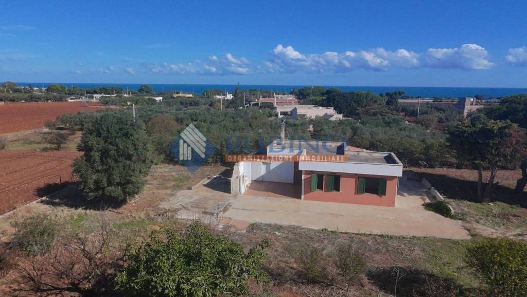 casa indipendente in vendita a Polignano a Mare