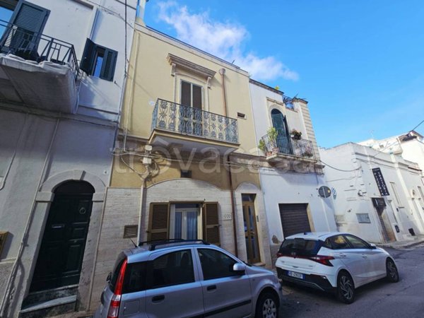 casa indipendente in vendita a Polignano a Mare