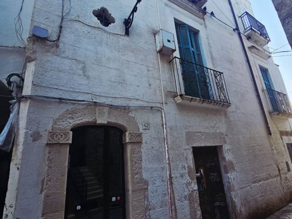 casa indipendente in vendita a Polignano a Mare