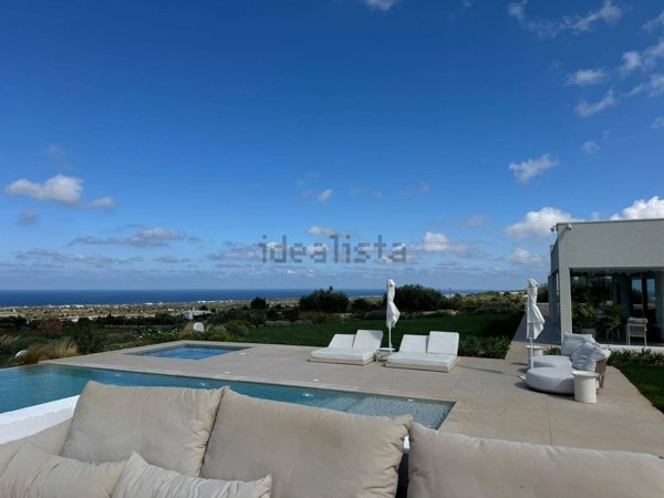 casa indipendente in vendita a Polignano a Mare