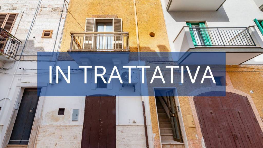 casa indipendente in vendita a Polignano a Mare