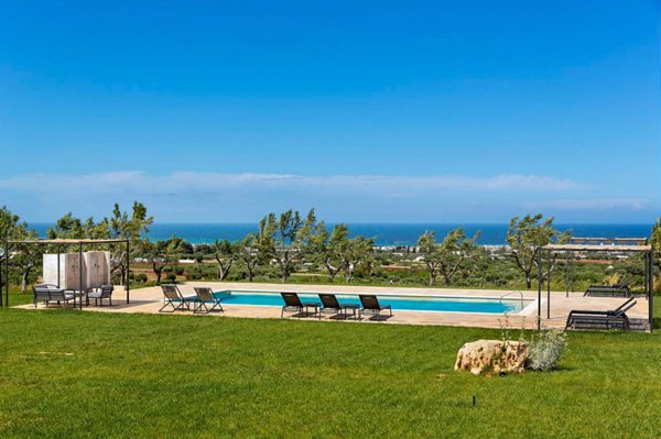 casa indipendente in vendita a Polignano a Mare