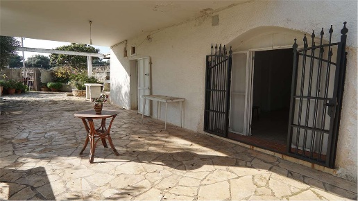 casa indipendente in vendita a Polignano a Mare