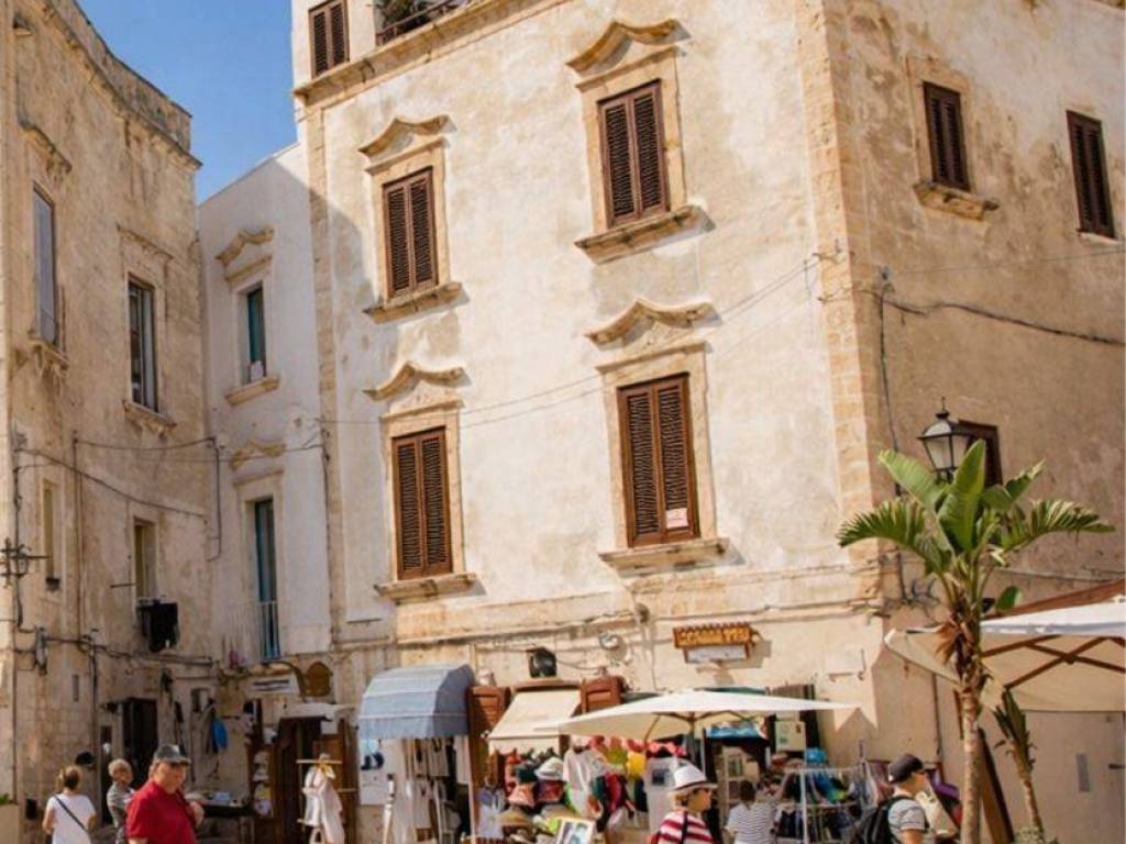 intera palazzina in vendita a Polignano a Mare