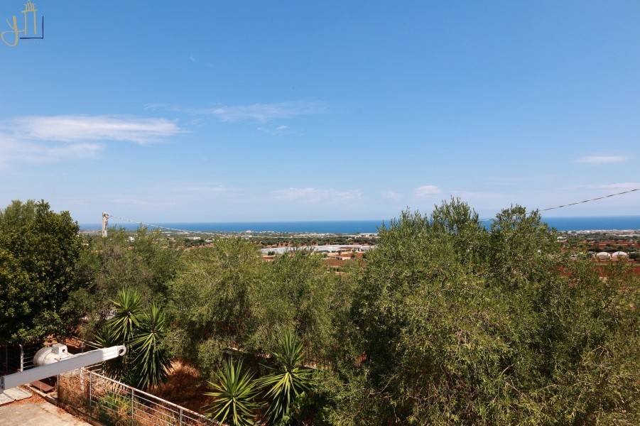 casa indipendente in vendita a Polignano a Mare