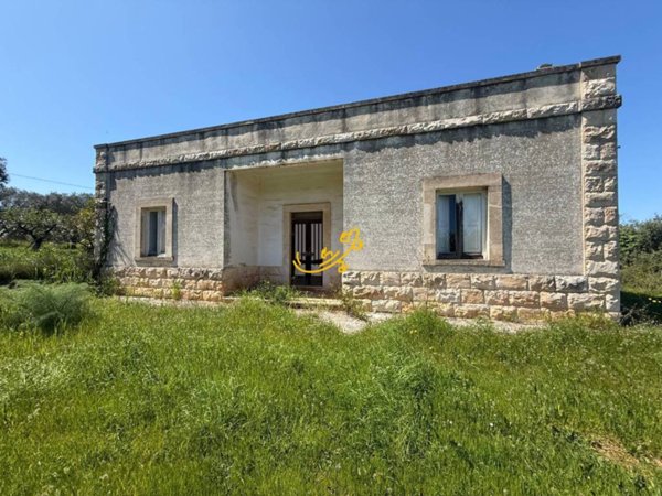 casa indipendente in vendita a Polignano a Mare