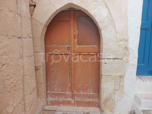 casa indipendente in vendita a Polignano a Mare